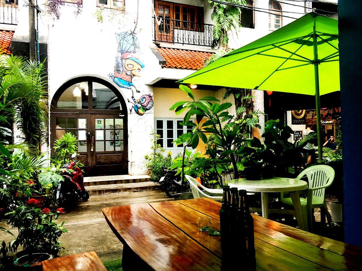 17You Inn Hostel Bangkok Exteriör bild